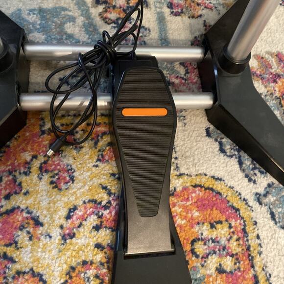 • - Picture 4 of 5